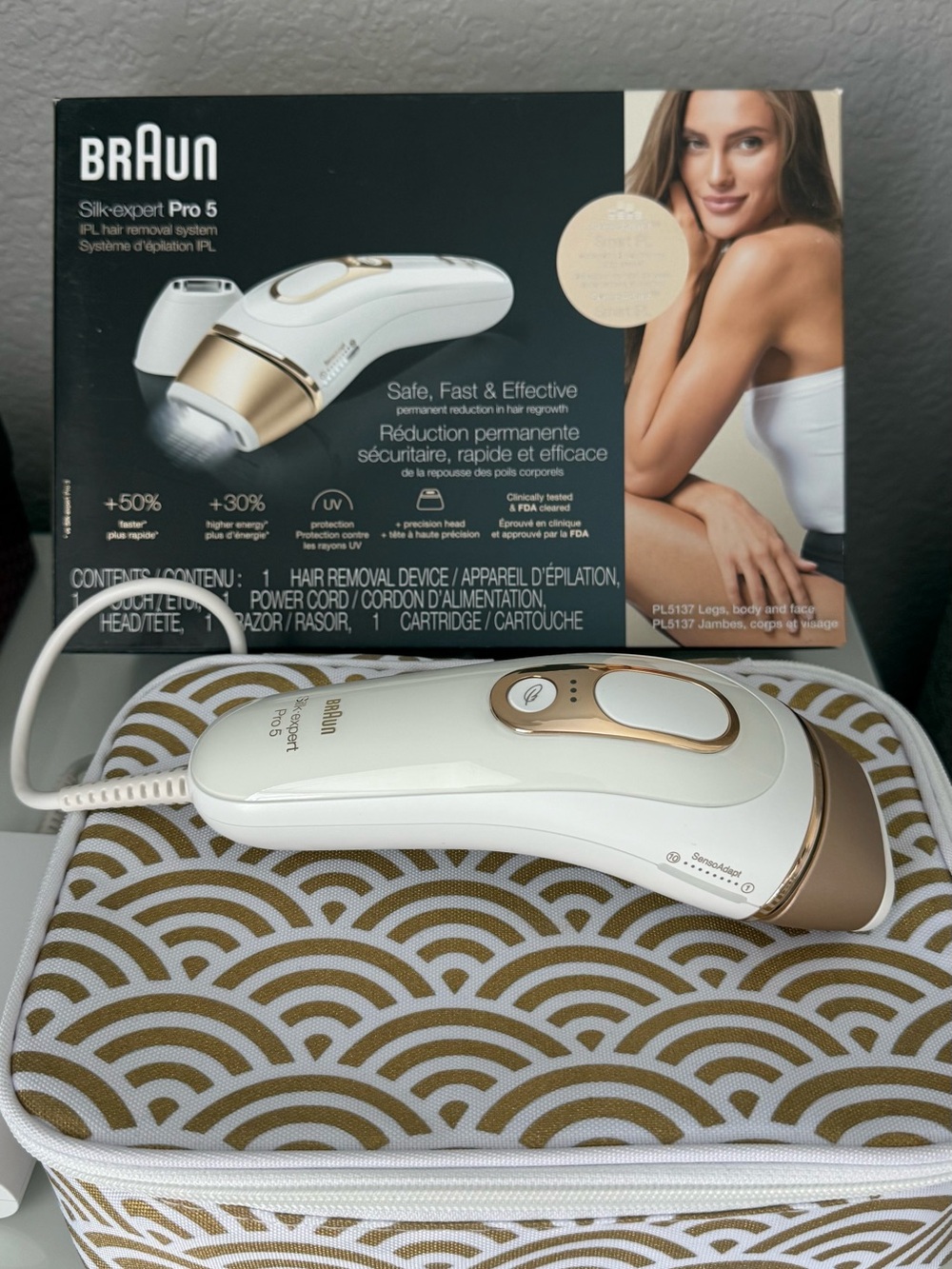 Braun Silk-expert Pro 5 IPL Hair Removal Device - White & Gold